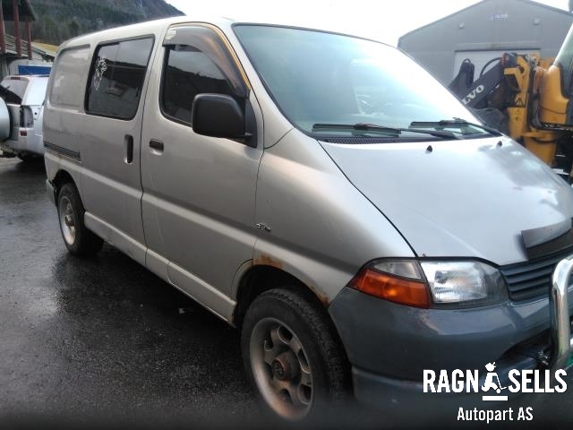 Toyota Hiace 2001-2006 (Fase 2) , Motorkode: 2KD-FTV, Girkassekode: 330302F290
