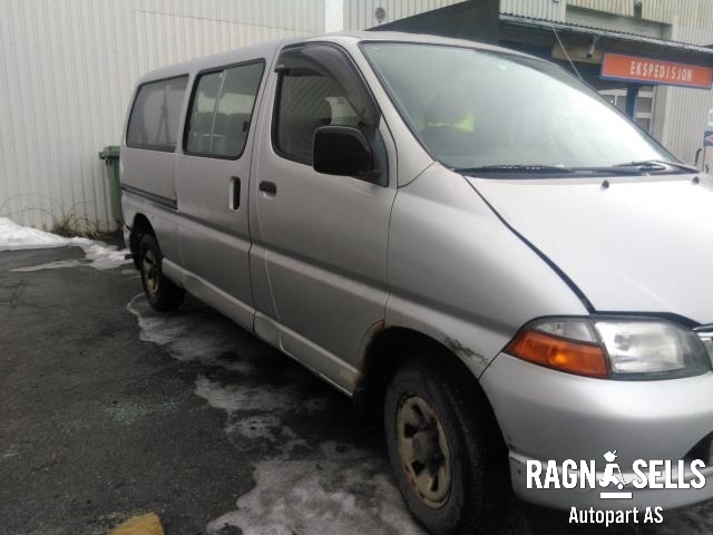 Toyota Hiace 2001-2006 (Fase 2) , Motorkode: 2L-T, Girkassekode: 