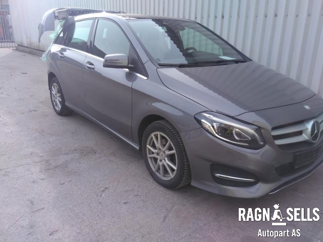 Mercedes B-Klasse 2011-2018 (W246) (W246), Motorkode: 27091030940949, Girkassekode: 72400220442659