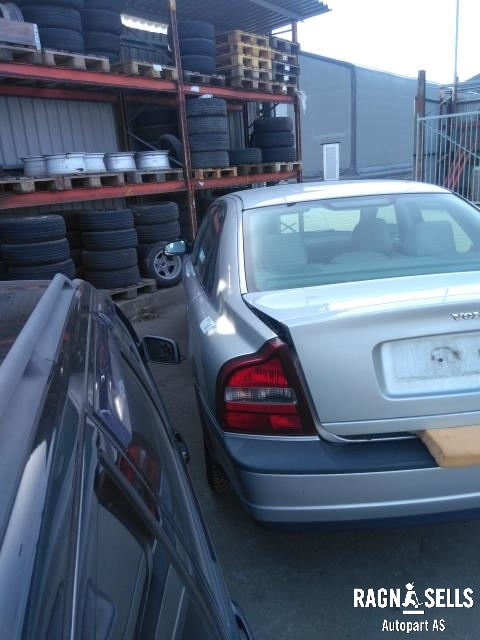 Volvo S80 1998-2006 (Type I) , Motorkode: B5204T4, Girkassekode: 