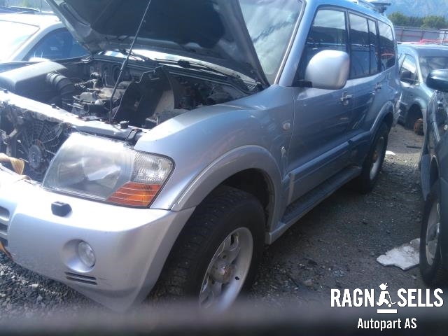 Mitsubishi Pajero 2000-2006 (Type III) , Motorkode: 4M410T6270, Girkassekode: MR593861
