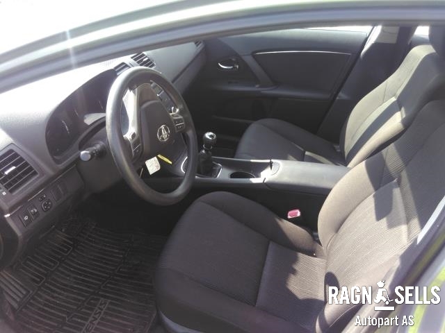 Toyota Avensis 2009-2015 (Type III, Fase 1) , Motorkode: 1ZR-FAE, Girkassekode: 3030020A60