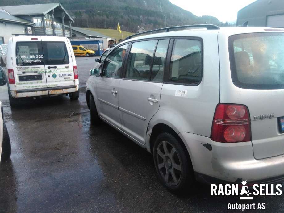 VW Touran 2007-2010 (Type I, Fase 2) , Motorkode: BLS, Girkassekode: 