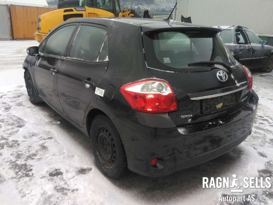 Toyota Auris 2010-2012 (Type I, Fase 2) , Motorkode: 1ND-TV, Girkassekode: 3030012D91