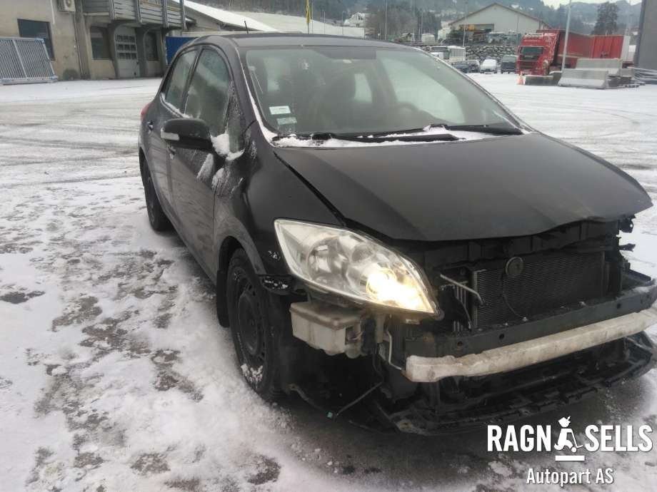 Toyota Auris 2010-2012 (Type I, Fase 2) , Motorkode: 1ND-TV, Girkassekode: 3030012D91