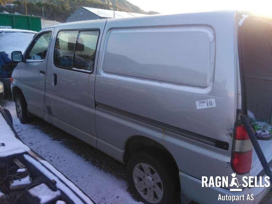Toyota Hiace 2001-2006 (Fase 2) , Motorkode: 2KDFTV, Girkassekode: 330302F290