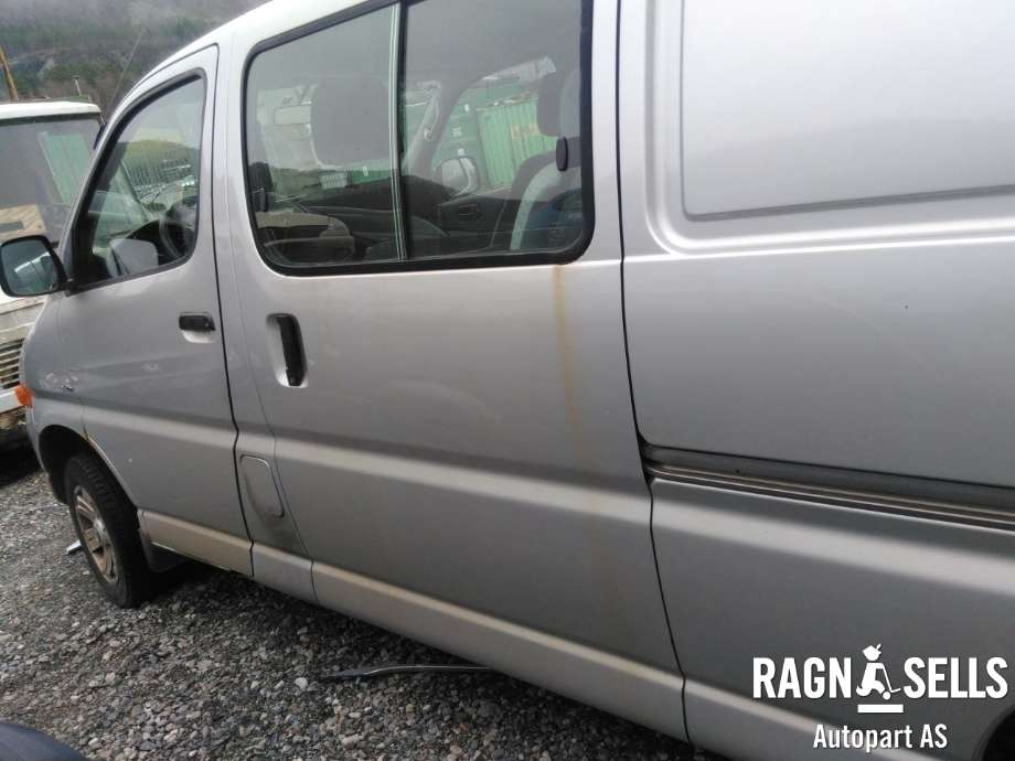 Toyota Hiace 2001-2006 (Fase 2) , Motorkode: 2KDFTV, Girkassekode: 330302F290
