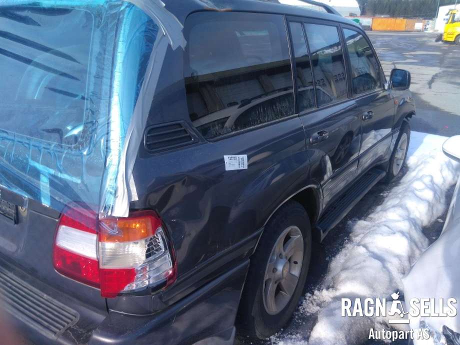 Toyota Land Cruiser 100 1998-2007 , Motorkode: 1HD-FTE, Girkassekode: 3500060A10