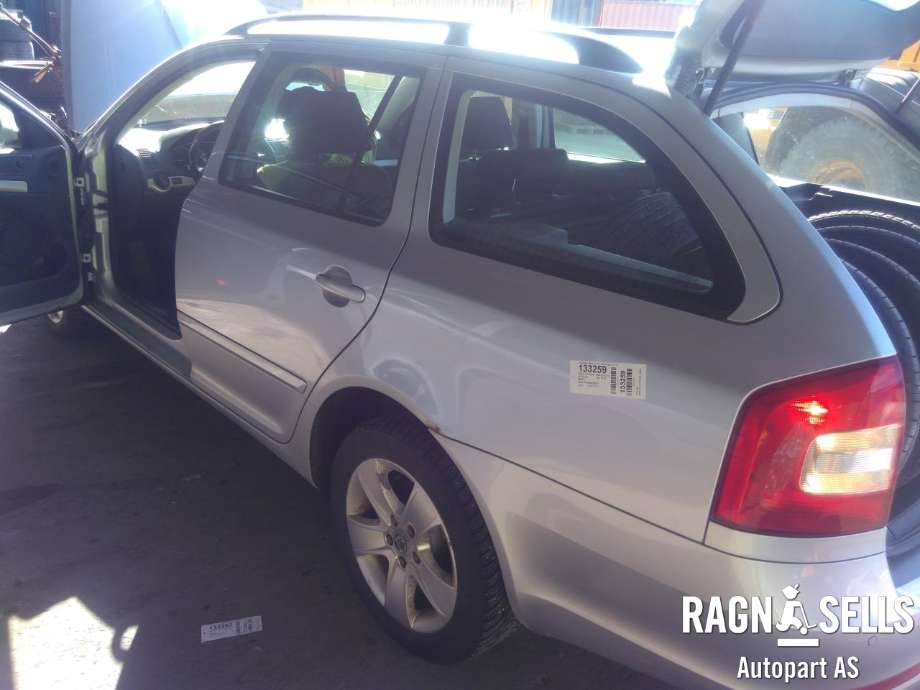 Škoda Octavia 2009-2013 (Type II, Fase 2) , Motorkode: CAY, Girkassekode: 