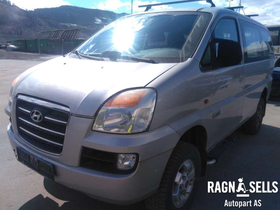 Hyundai H-1 2006-2008 (Type I, Fase 2) , Motorkode: D4CB, Girkassekode: GY62