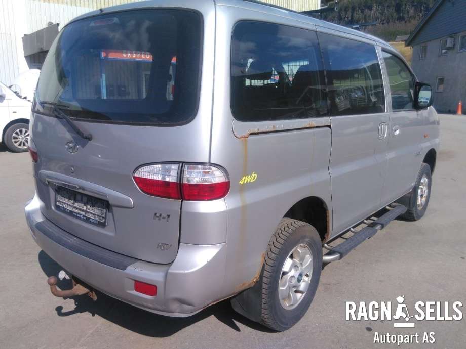 Hyundai H-1 2006-2008 (Type I, Fase 2) , Motorkode: D4CB, Girkassekode: GY62