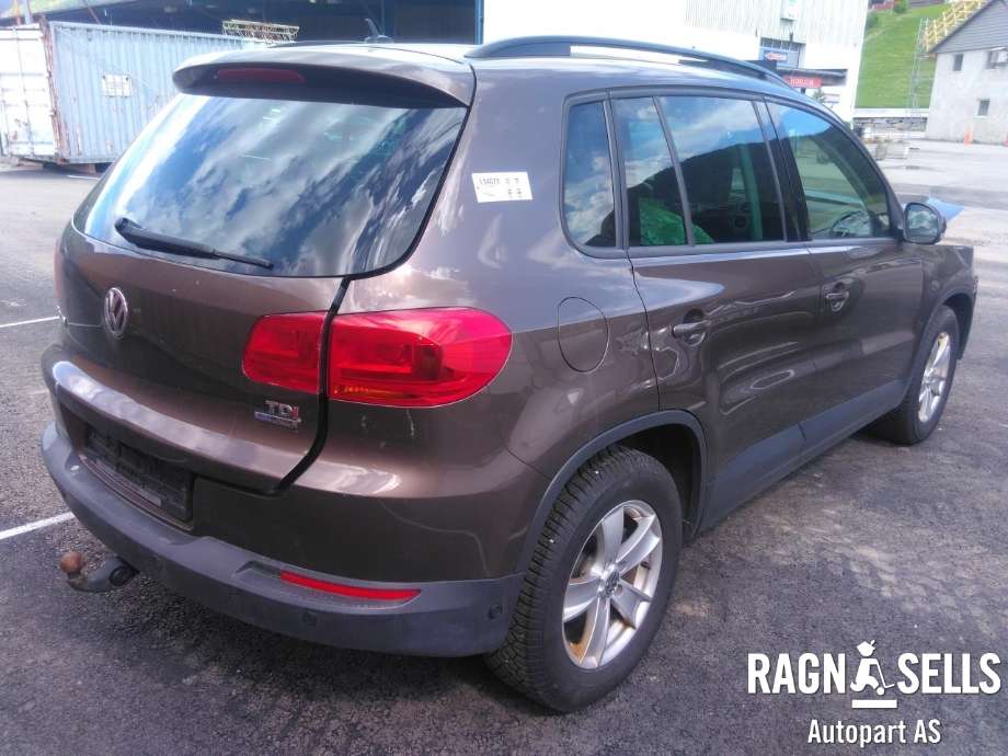 VW Tiguan 2011-2016 (Type I, Fase 2) , Motorkode: CFFD, Girkassekode: NFZ