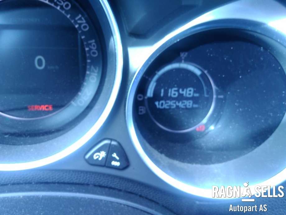 Citroën DS4 2011-2017 , Motorkode: RH02 DW10CTED4 FAP, Girkassekode: AM6