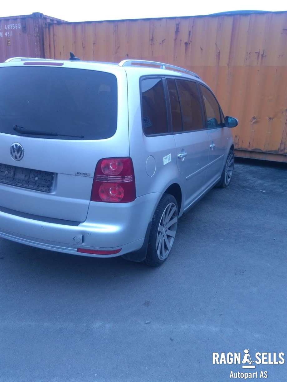 VW Touran 2007-2010 (Type I, Fase 2) , Motorkode: BLS, Girkassekode: MGJ