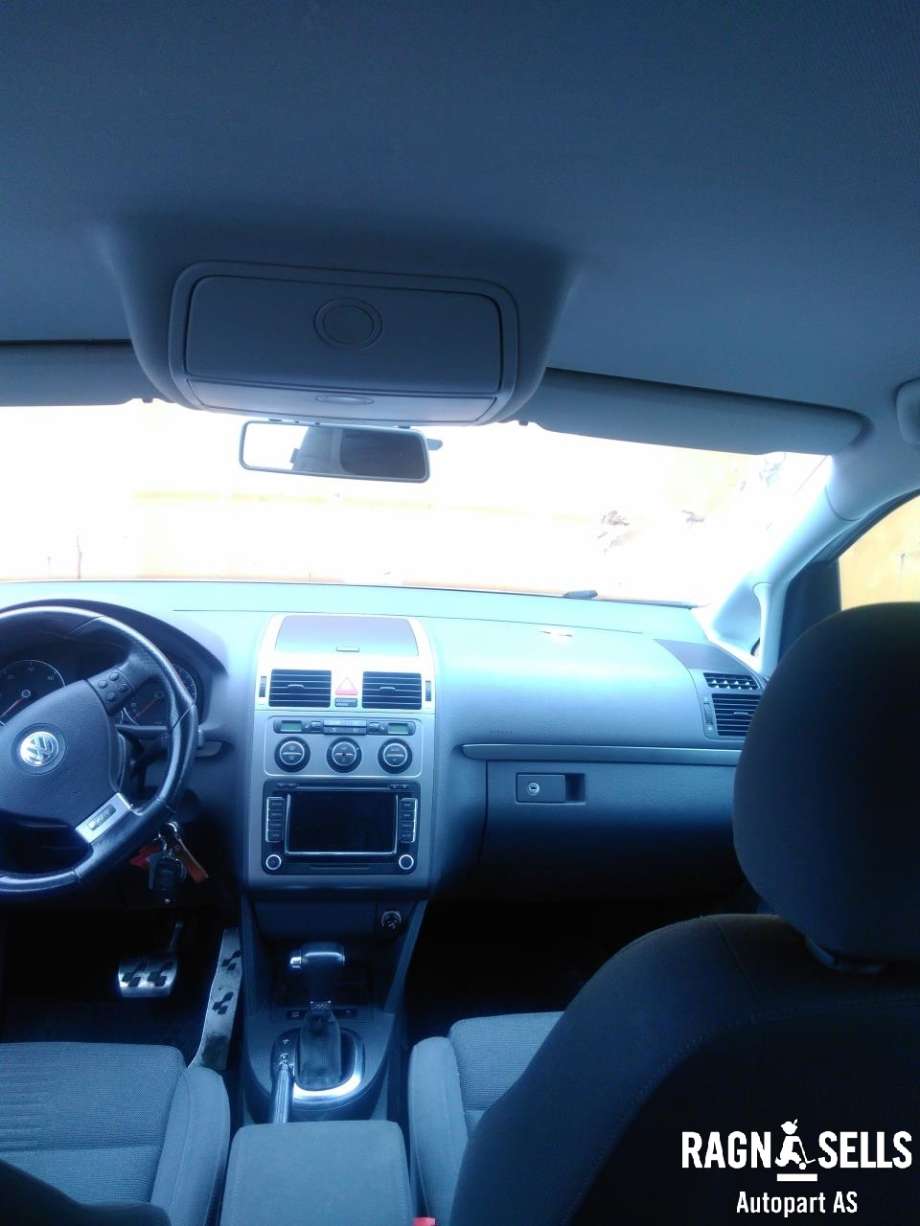 VW Touran 2007-2010 (Type I, Fase 2) , Motorkode: BLS, Girkassekode: MGJ
