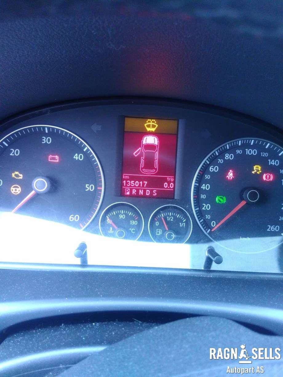 VW Touran 2007-2010 (Type I, Fase 2) , Motorkode: BLS, Girkassekode: MGJ