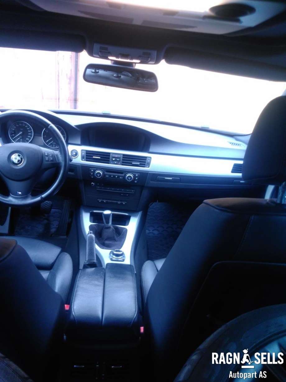 BMW 3-Serie 2005-2011 (E90/E91/E92/E93) (E90/E91/E92/E93), Motorkode: N43B20A, Girkassekode: 