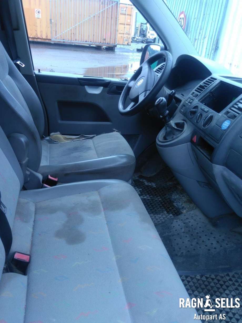 VW Transporter / Caravelle 2003-2009 (Fase 1) (T5) (T5), Motorkode: , Girkassekode: KLF