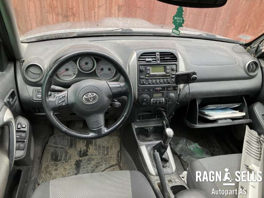 Toyota RAV4 2000-2006 (Type II) , Motorkode: 1CD-FTV, Girkassekode: 