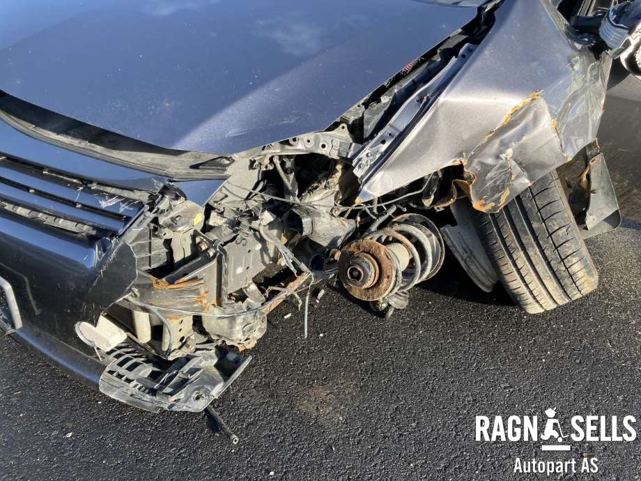 Toyota Auris 2007-2010 (Type I, Fase 1) , Motorkode: 1AD-FTV, Girkassekode: 30300
