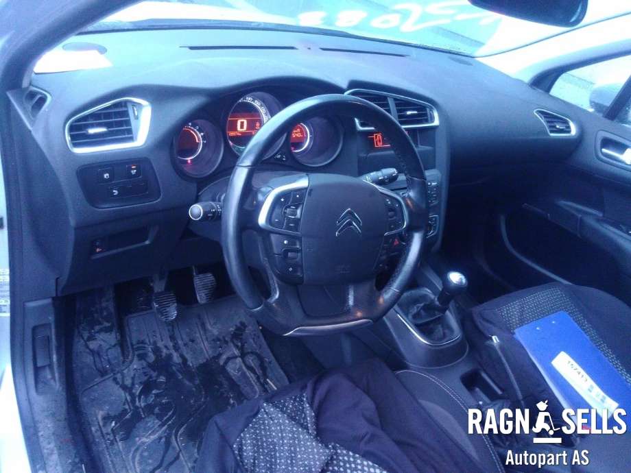Citroën C4 2011-2017 (Type II) , Motorkode: 9H06 DV6DTED, Girkassekode: BE4R