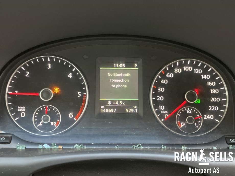 VW Touran 2010-2015 (Type I, Fase 3) , Motorkode: CFJB, Girkassekode: PQK