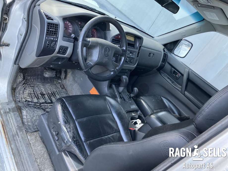 Mitsubishi Pajero 2000-2006 (Type III) , Motorkode: 4M41, Girkassekode: V5A51   7SDA