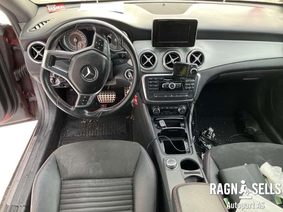 Mercedes CLA 2013-2019 (C117) (C117), Motorkode: 270910, Girkassekode: 724002