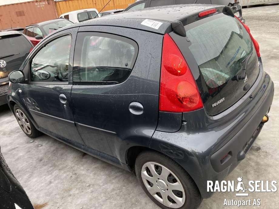 Peugeot 107 2006-2014 , Motorkode: 1KR-FE, Girkassekode: 