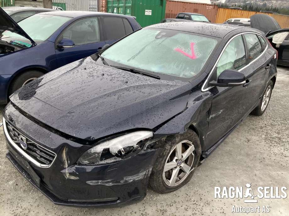 Volvo V40 2012-2019 , Motorkode: D4204T8, Girkassekode: TF-71SC