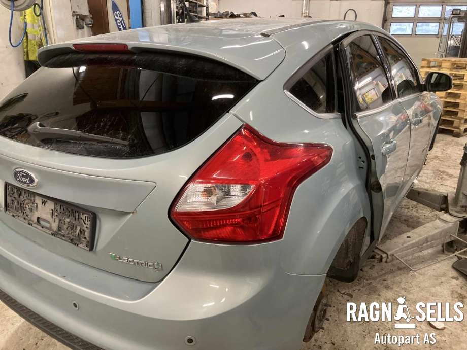 Ford Focus 2011-2014 (Type III, Fase 1) , Motorkode: KDDA, Girkassekode: