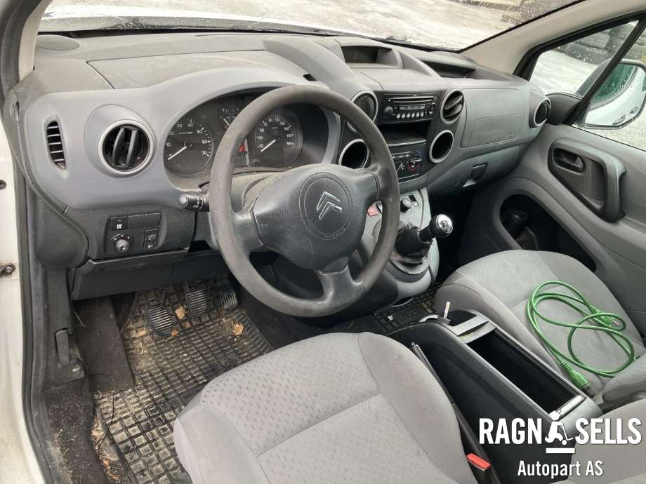 Citroën Berlingo 2008-2015 (Type II, Fase 1) , Motorkode: DV6BUTED4 9H02/9HT, Girkassekode: BE4L