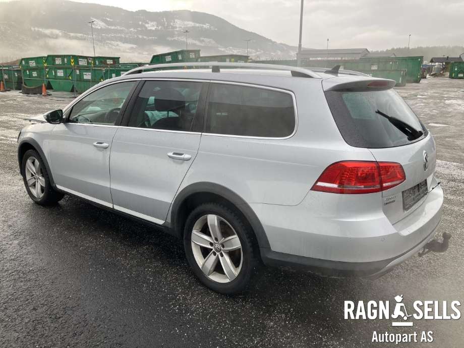 VW Passat 2011-2015 (B7) (B7), Motorkode: CFFB, Girkassekode: MKH