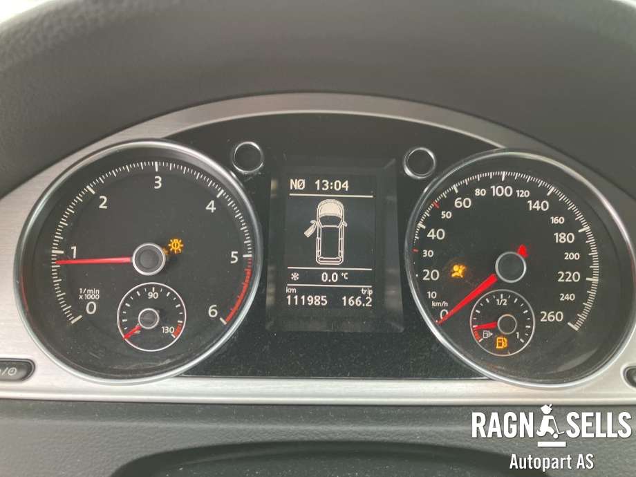 VW Passat 2011-2015 (B7) (B7), Motorkode: CFFB, Girkassekode: MKH