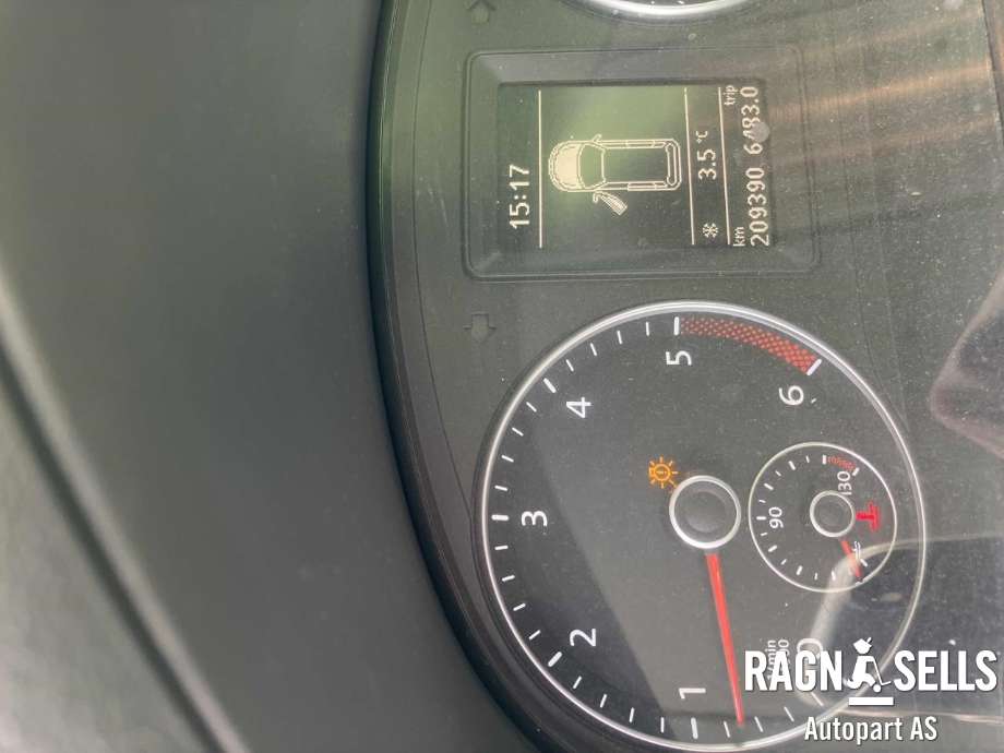 VW Caddy 2010-2015 (Type III, Fase 2) , Motorkode: CAY, Girkassekode: MLU