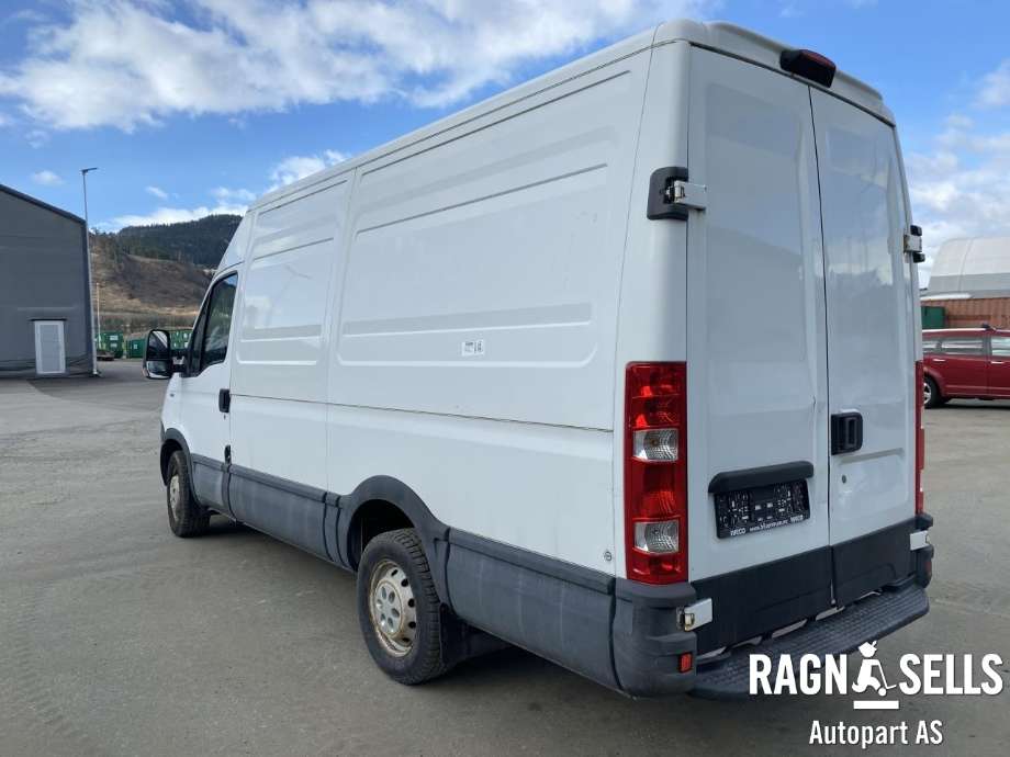 Iveco Daily 2011-2014 (Type V) , Motorkode: FIAEO48IG, Girkassekode: 
