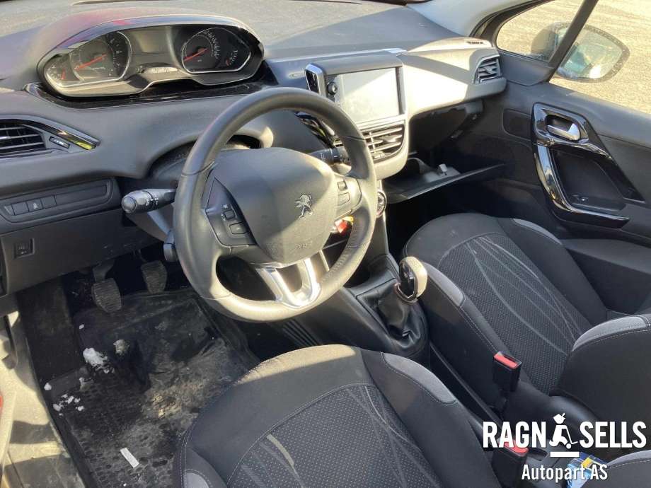 Peugeot 208 2012-2019 (Type I) , Motorkode: ZM01, Girkassekode: 