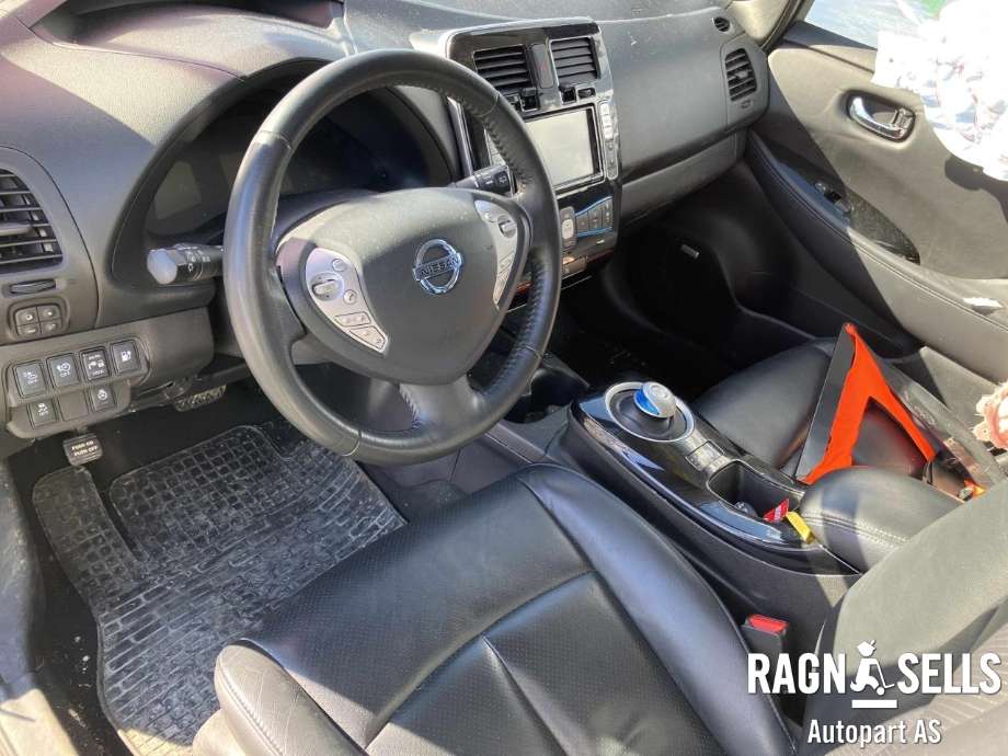 Nissan Leaf 2011-2017 (Type I) , Motorkode: EM57, Girkassekode: 
