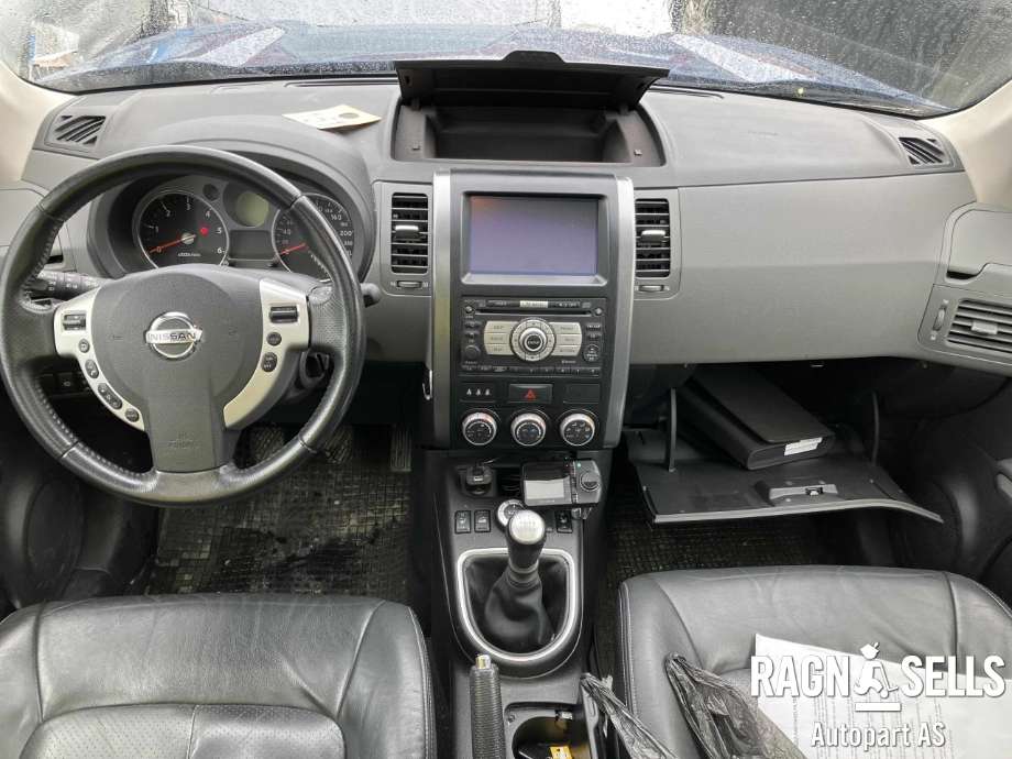 Nissan X-Trail 2007-2014 (T31) (T31), Motorkode: M9R, Girkassekode: 32010JG76E