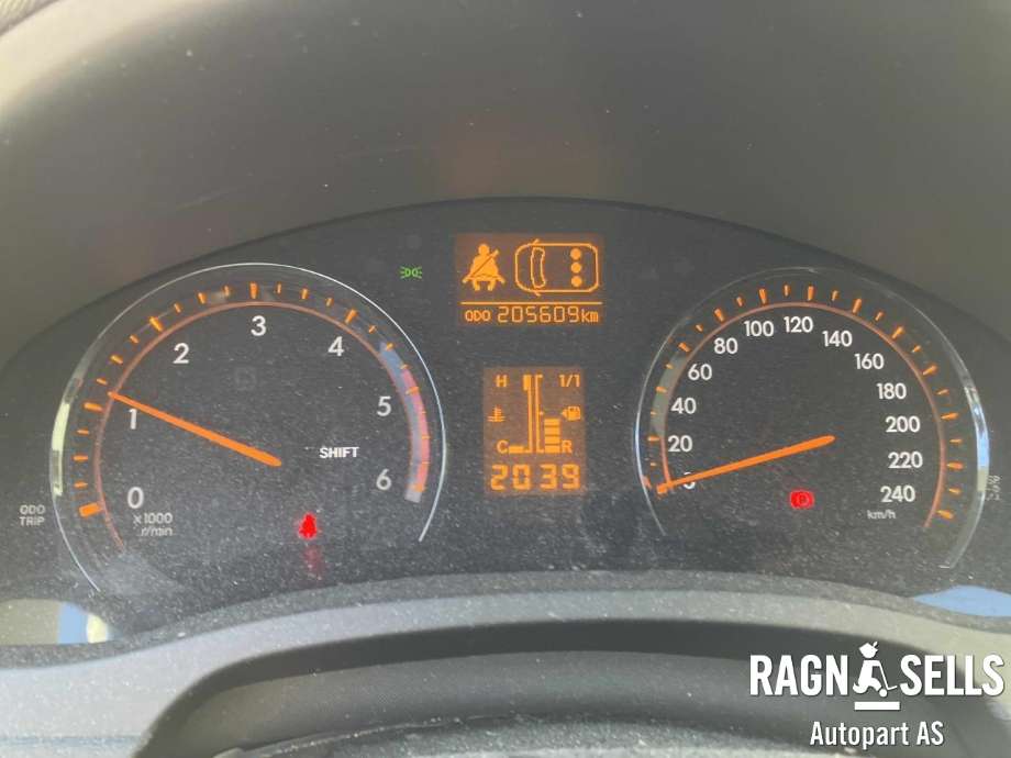 Toyota Avensis 2009-2015 (Type III, Fase 1) , Motorkode: 1AD-FTV, Girkassekode: AE65