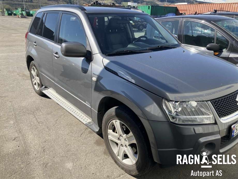 Suzuki Grand Vitara 2005-2015 (Type III) , Motorkode: F9Q, Girkassekode: 