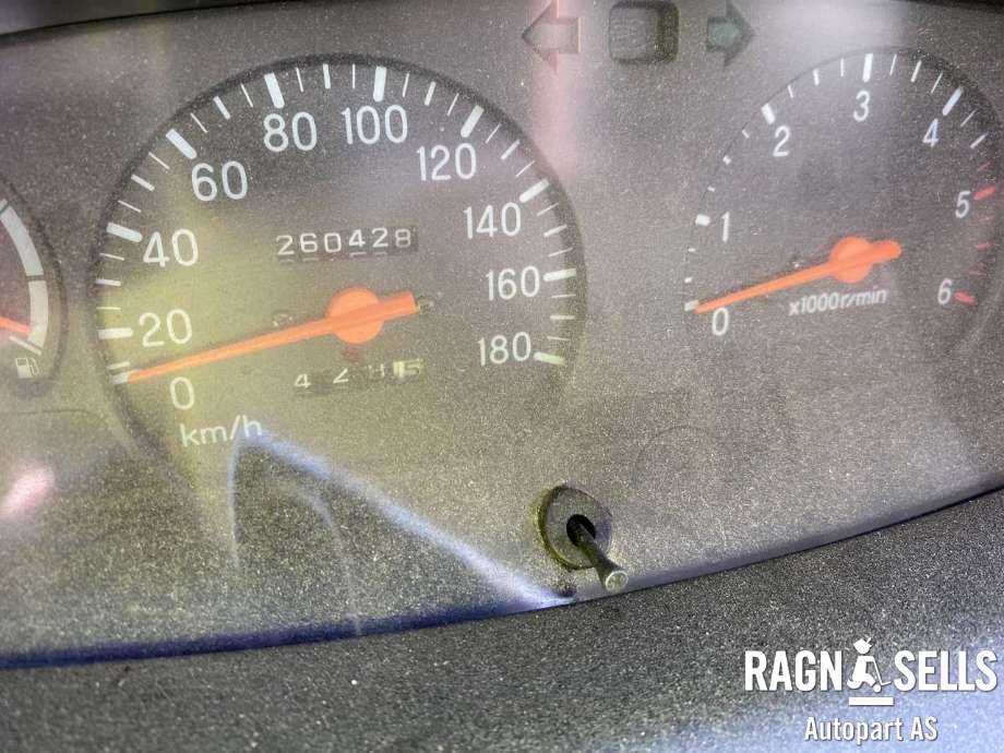 Mitsubishi L200 1996-2006 (Type III) , Motorkode: 4D56, Girkassekode: