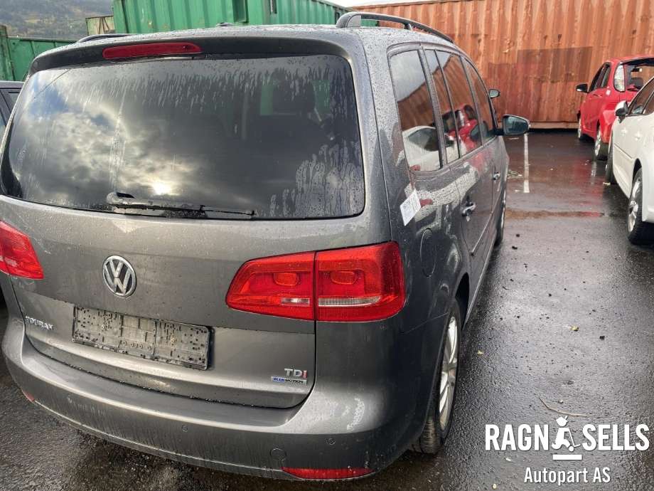 VW Touran 2010-2015 (Type I, Fase 3) , Motorkode: CAY CAYC, Girkassekode: 