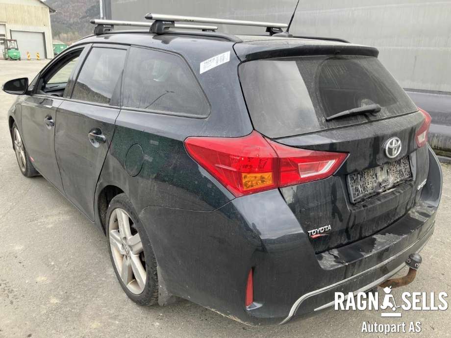 Toyota Auris 2013-2015 (Type II, Fase 1) , Motorkode: 1ND-TV, Girkassekode: 