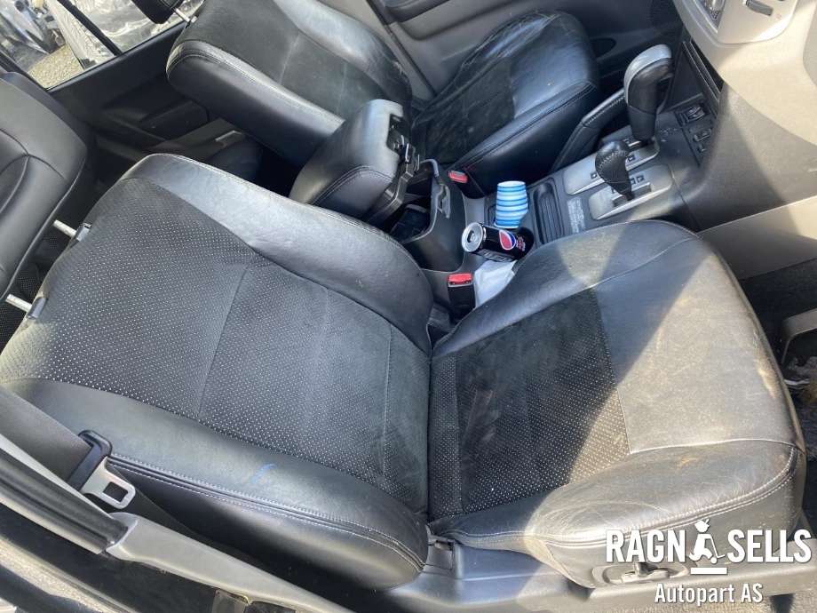Mitsubishi Pajero 2000-2006 (Type III) , Motorkode: , Girkassekode: