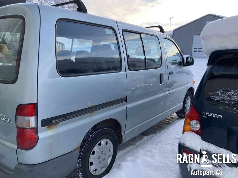 Toyota Hiace 1996-2001 (Fase 1) , Motorkode: 2LT, Girkassekode: 330302F110