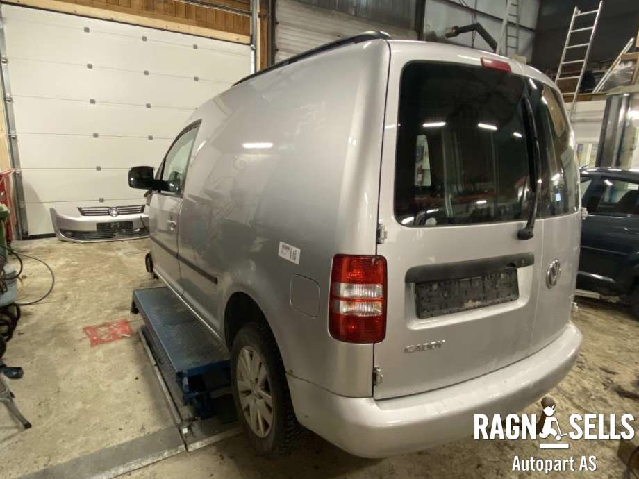 VW Caddy 2010-2015 (Type III, Fase 2) , Motorkode: CAY, Girkassekode: 