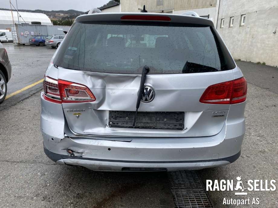 VW Passat 2011-2015 (B7) (B7), Motorkode: CFF, Girkassekode: 