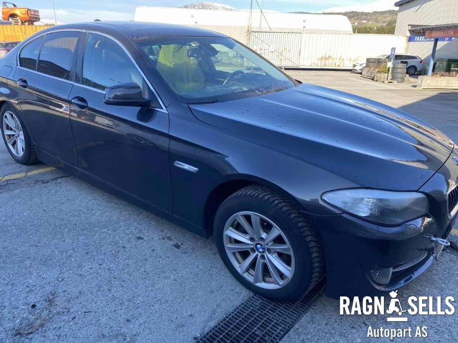 BMW 5-Serie 2010-2017 (F10/F11) (F10/F11), Motorkode: N47D20C, Girkassekode: 