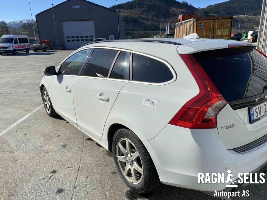 Volvo V60 2010-2013 (Type I, Fase 1) , Motorkode: D4162T, Girkassekode: 